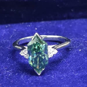 2.09 TCW Green Dutch Marquise Cut Vintage Moissanite Ring | Muse Engagement Ring | Dutch Marquise Diamond Ring | Kaira Jewels UK