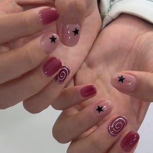 Unghie da sposa, unghie acriliche personalizzate dipinte a mano, unghie con fiori rosa, unghie pressate 3D, unghie pressate alla francese, nail art, regalo per ragazze, regalo di Natale