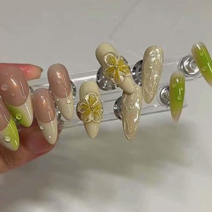 Weding nails,Custom Hand painted Acrylic nails, Flower nails, 3D Press On Nail, Green Nails,Blossom Press On Nails,Ombre Nail Art,Girl gift