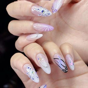 Purple Elegant nails,Custom Hand paint Acrylic nails , 3D Press On Nail, Pink Nails ,Press On Nails Short,Almond Nails ,French Nails