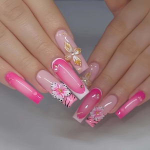 Trendy pink flower elegant Nail for Summer Medium Almond Press On Nail, Custom Nail Art,Flase Nail Birthday Nail,Floral Nails,Gift for her