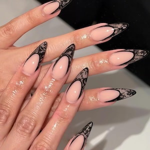 wedding nails for black dress 14 Black Wedding Nails Ideas to Stand Out