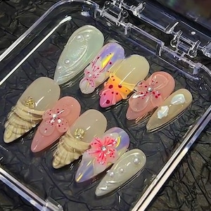 Trendy 3D Flower Nail for Summer Medium Almond Press On Nail, Custom Design Nail Art, Fake,Flase Nail Birthday Holiday Vacation Nail,Gift