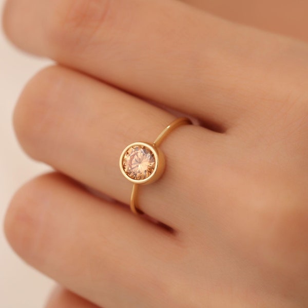 Elegant 14K or 10K or 8K Solid Gold Round Citrine Ring, November Birthstone Jewelry