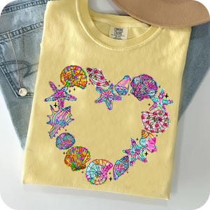 Wildflower Heart Seashell Clam Summer Png, Summer Vibes Png, Floral Summer Png, Summer Beach Png, Wildflower Summer Png, Summer Vacation Png