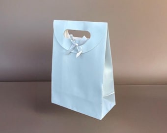 Silver Ribbon Gift Bags: Wedding, Birthday Party Favors (20 PCS)