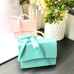 Embossed Wedding Favor Box: Personalized Candy Bag with Pearl Handle