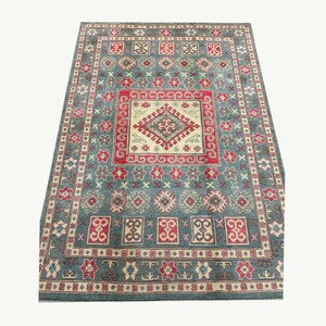 Vintage Kazak Tribal Rug – Hand-Knotted Geometric Medallion Design