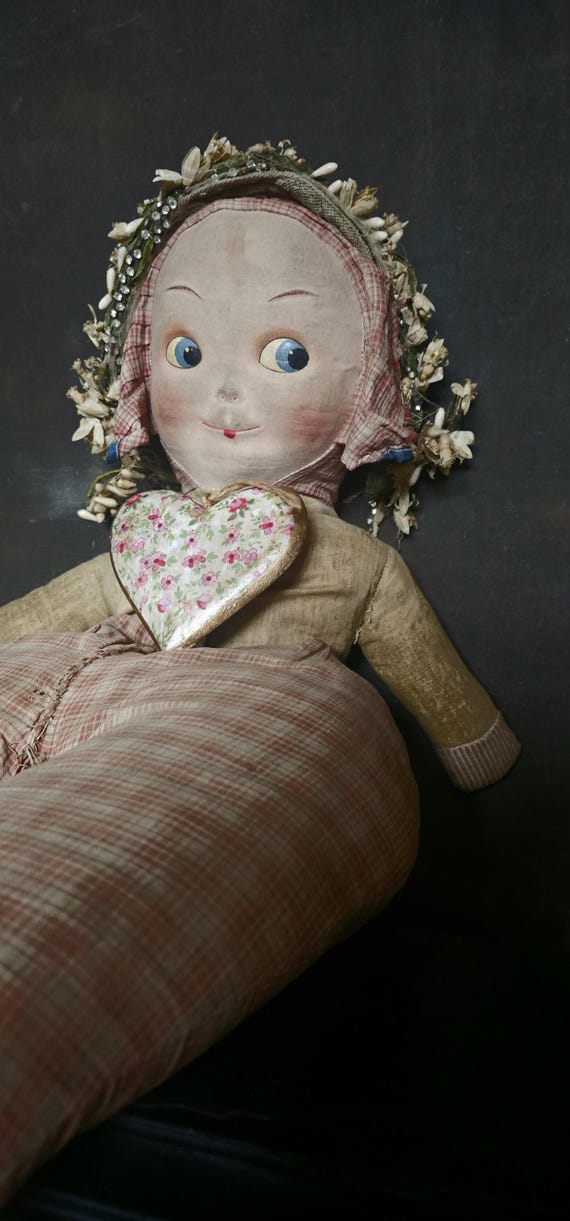 Ancienne Poupée De Salon En Feutrine Et Paille - Vintage, état D'occasion