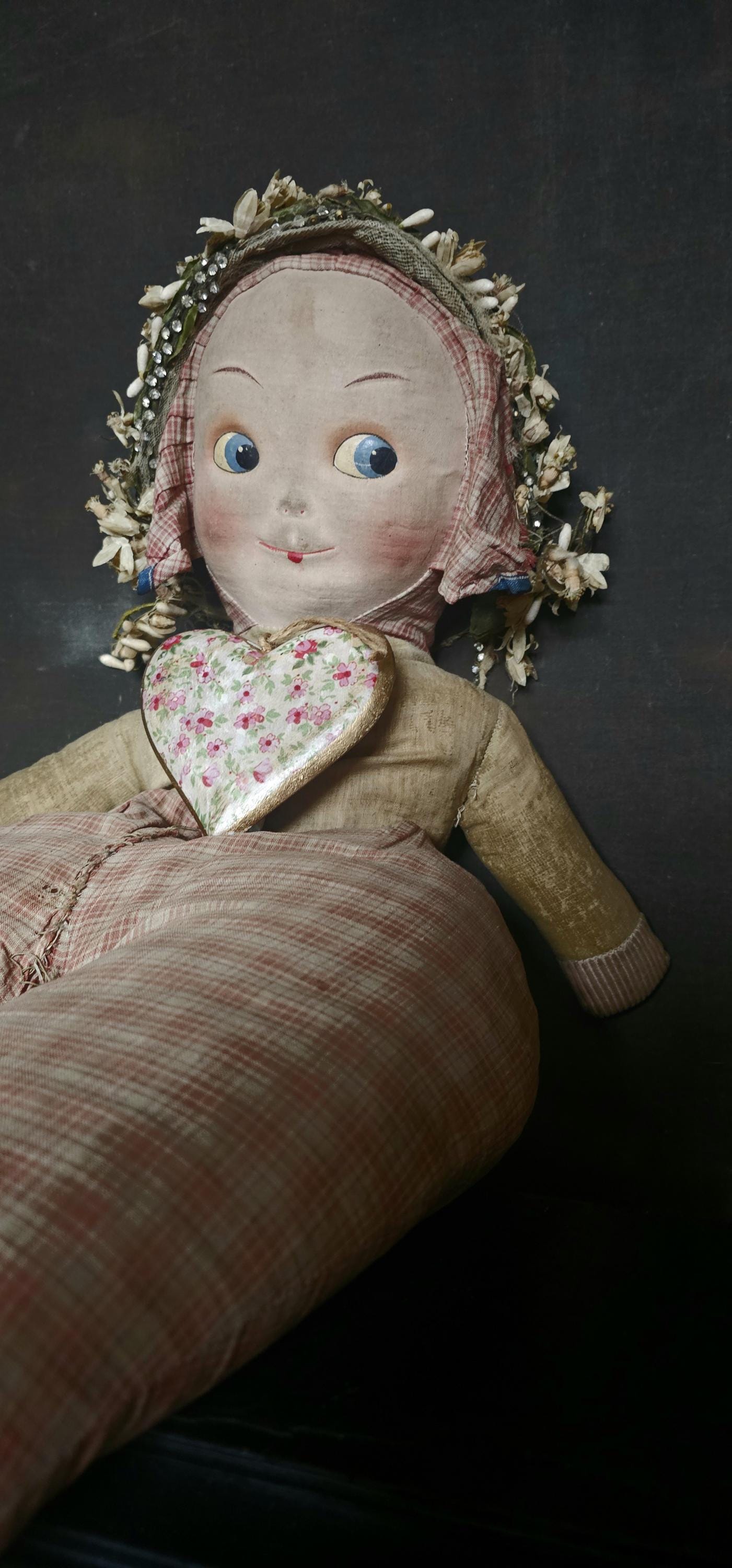 Ancienne Poupée En Tissu Et Paille Du Début 19ème – 82 Cm, Fille, Céramique
