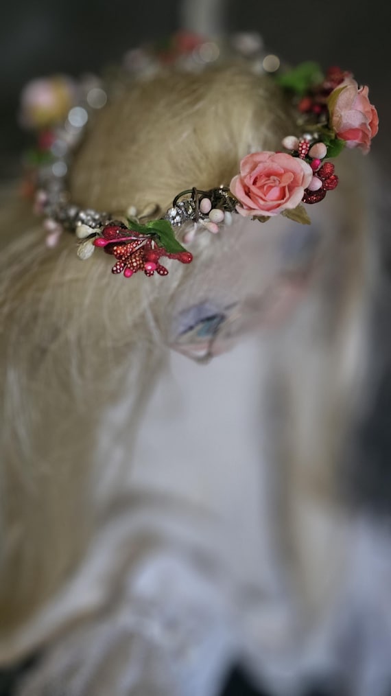 Antique Vintage Ornate Rhinestone and Floral Dolls Tiara  display picture 1