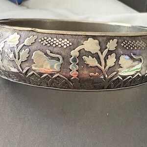 Silver Tone Cuff With Flowers