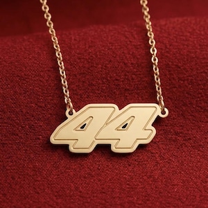 フェラーリ　ネックレス　未使用品　送料込み Ferrari necklace - Etsy 日本