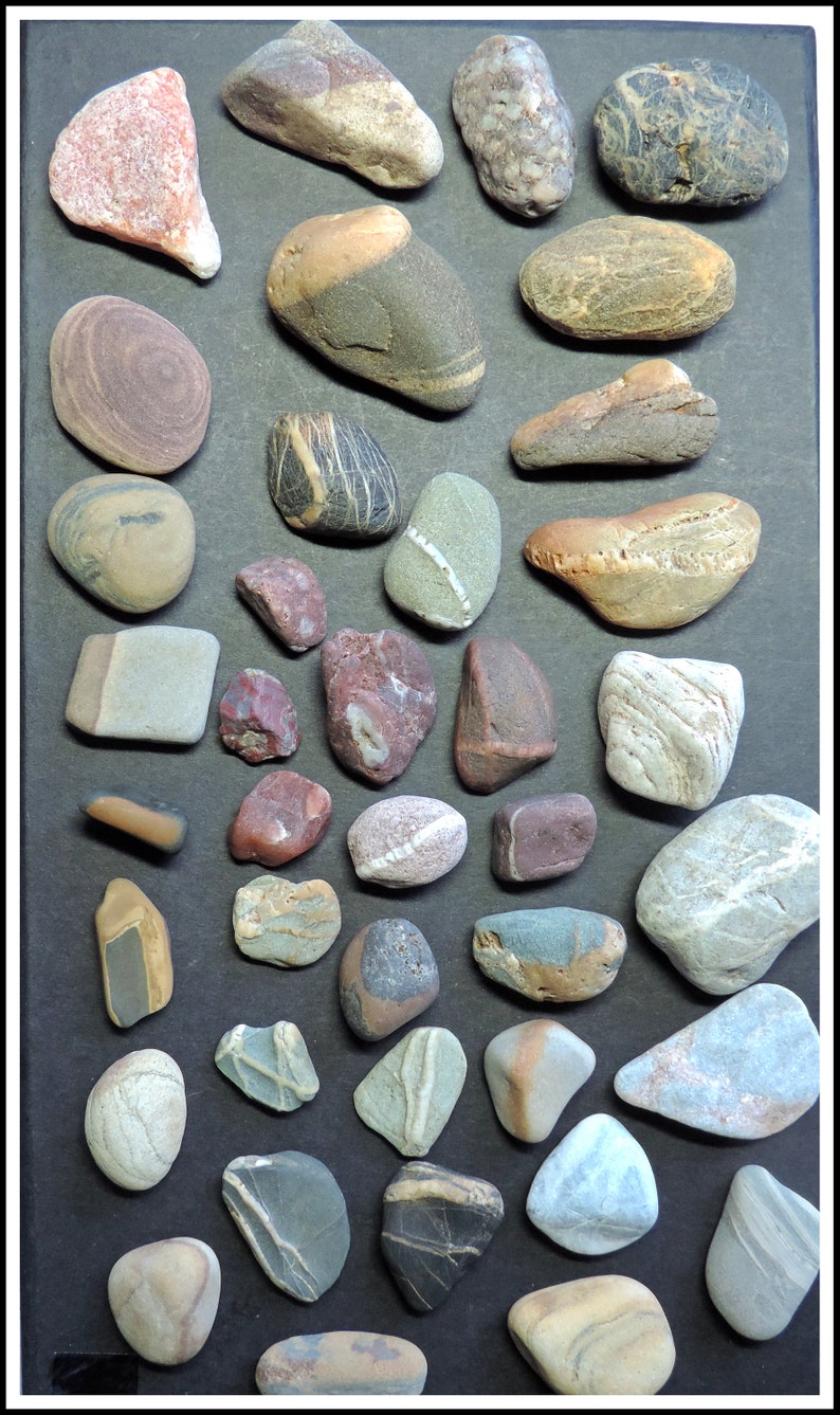 Bulk of 40 Fancy BEACH STONES for collages, collecting, home decor or crafting / 40 pieces / EF71 image 6