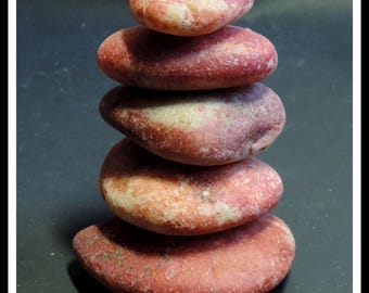 5 BEACH STONES with red tint for crafting, mosaics, collages, jewelry making, and lots of projects / I34