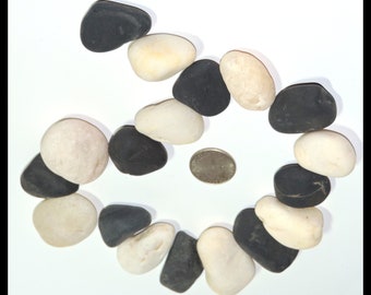 14 oz of Naturally colored Black and White BEACH ROCKS, STONES peebles / for crafting, collecting, collages or any project  / DD37