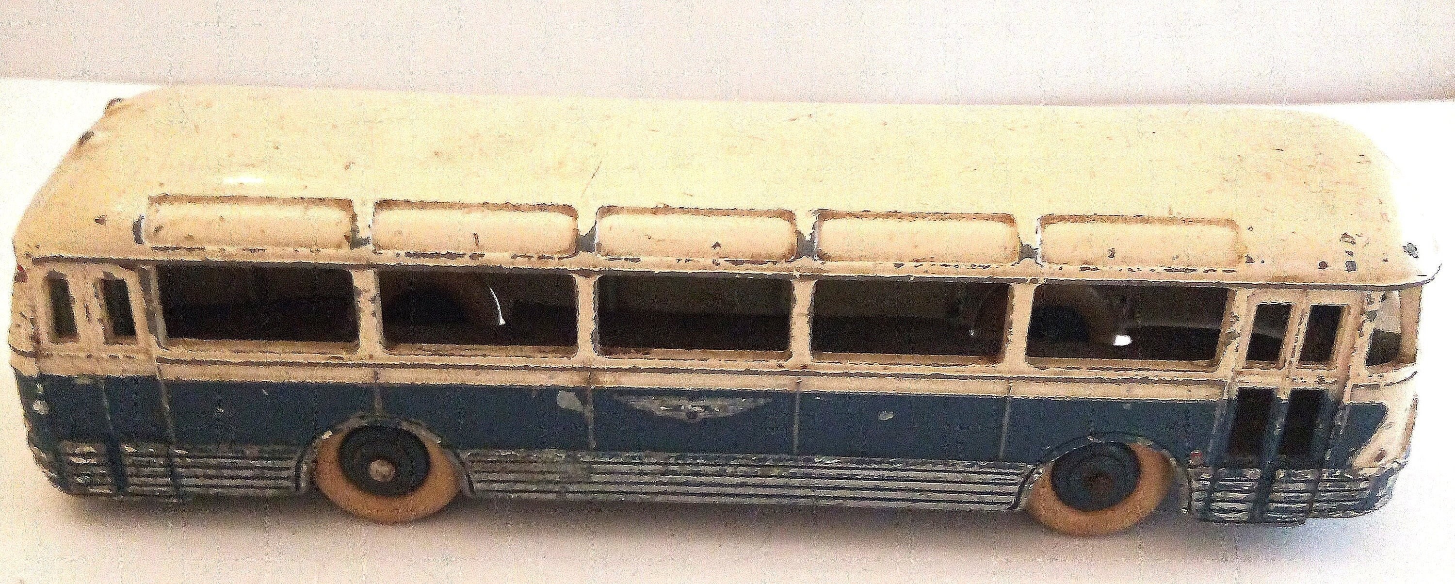 694642_7