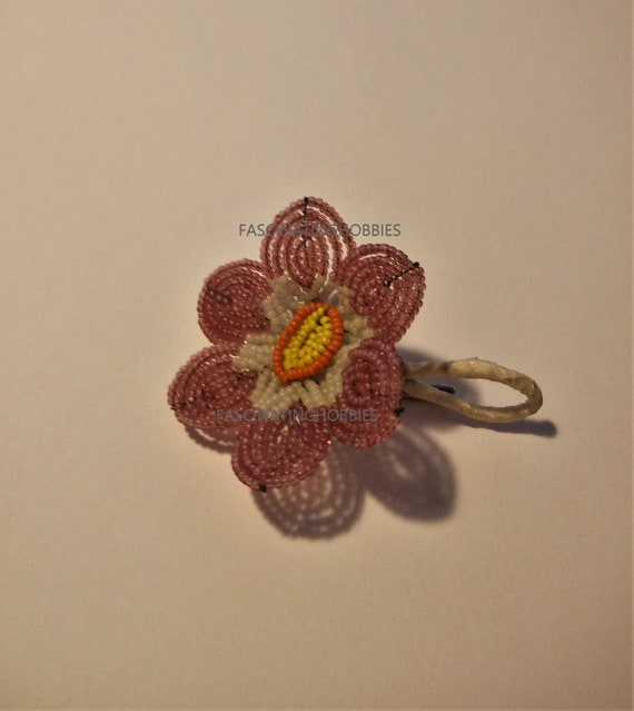 Vintage Flower GLASS BEADS BROOCH - Romantic Swee… - image 3