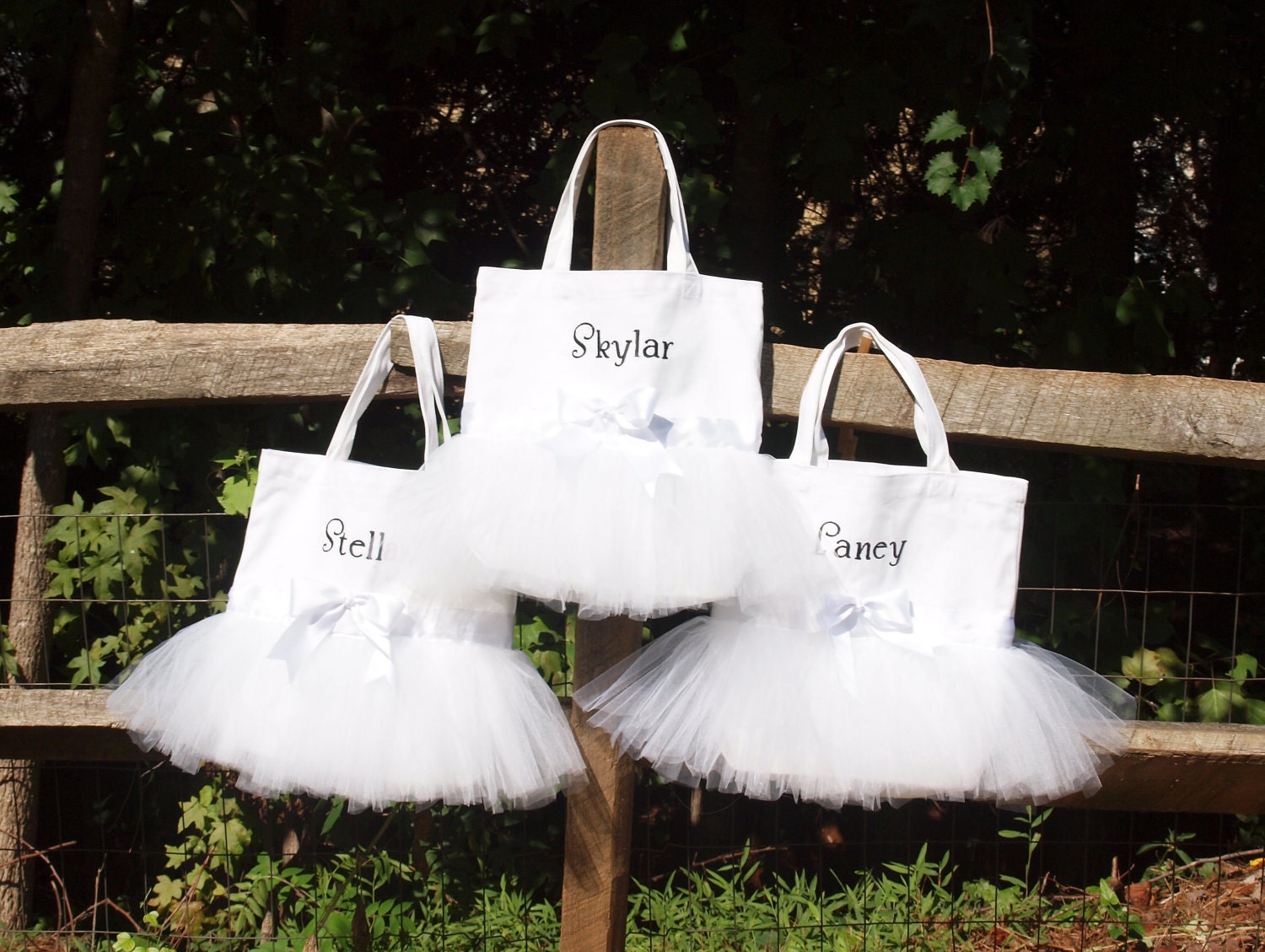 Bxingsftys Women Beach Tote Fashion 26 Alphabet Flowers Top-handle Bag  Canvas Teacher Gifts 