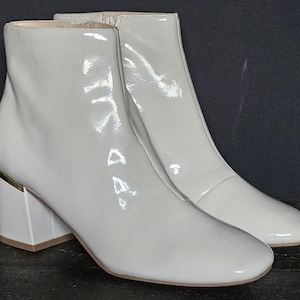 Vintage Gallery Womens White Block Heel Patent Leather Ankle Boots UK 6 EU 39 US 8