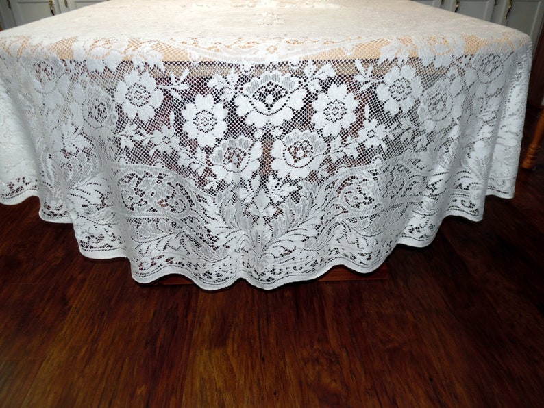 Lace Tablecloths Oval 300x300.jpg Image 0 ... Lace Tablecloths Oval 300x300.jpg Image 0 ...