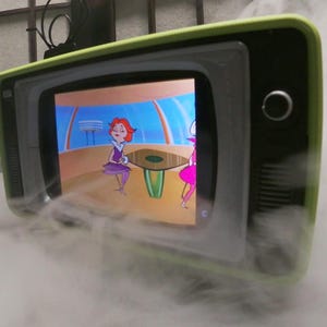 9.99! LIQUIDATION of Retro TV Phone Dock : Available in multiple colors