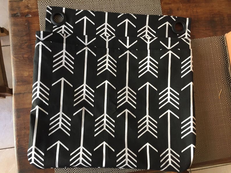 Arrows Fabric Hanging Wall Organizer With Pockets