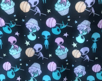 Belted RN Scrub Pocket with Zipper in Aliens and Cupcakes Fabric