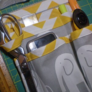 DIY Utility Belt With Pockets and Buckle Closure Made With Home Decor ...