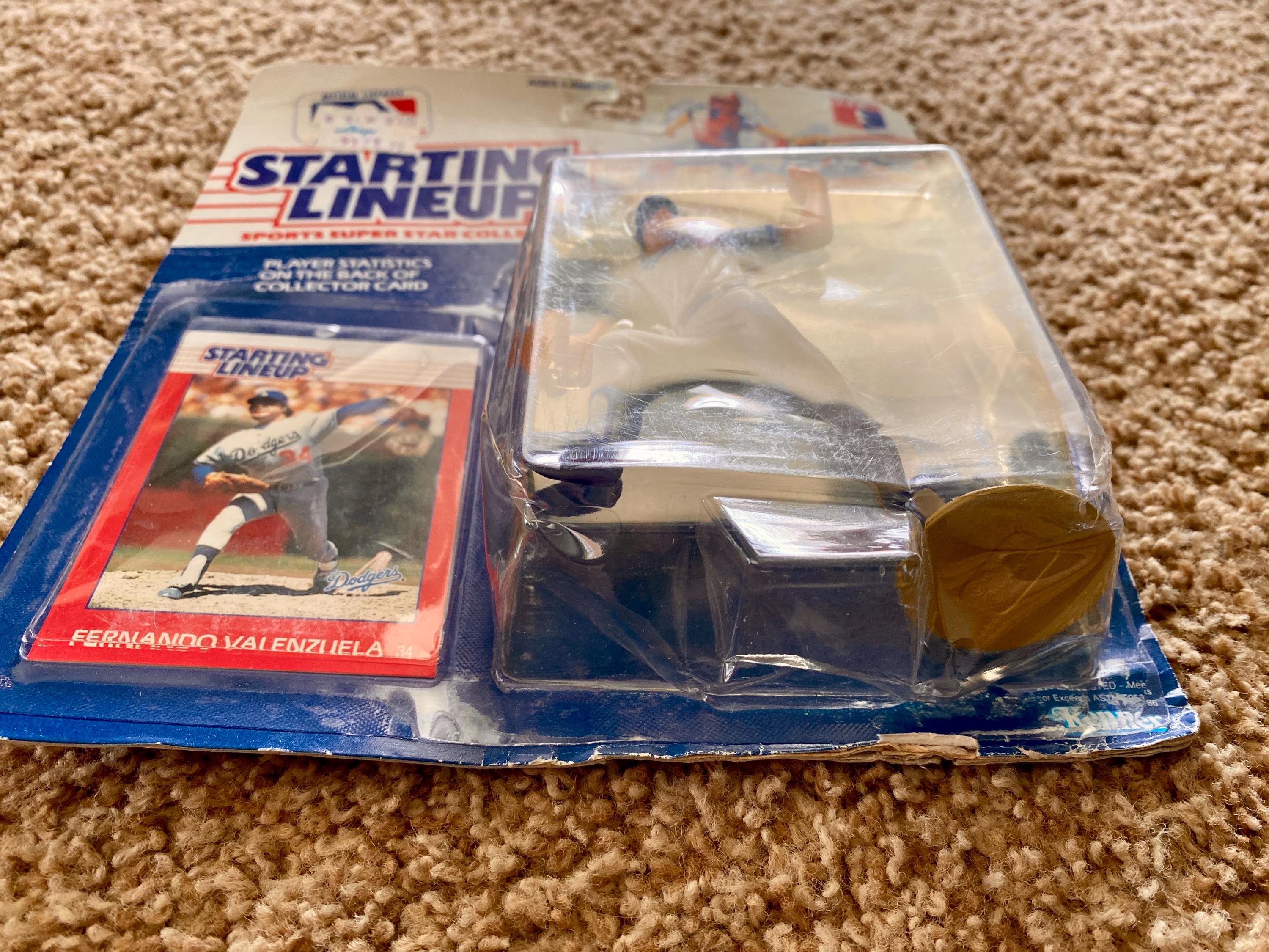 Vintage 1988 Fernando Valenzuela Dodgers Action Figure - MLB