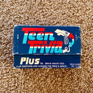 Vintage (1984) &quot;Teen Trivia Plus&quot; Card Game | Family Game Night / Party Games | Travel Games [Pre-Owned / Complete]