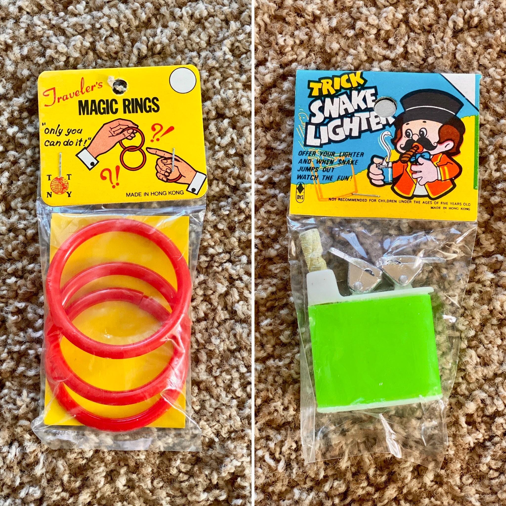マジック用品　当時物　 奇術用品　古典手品 アンティーク Amazon | 昭和 レトロ ミニマジックシリーズ 台紙 12付き 倉庫品