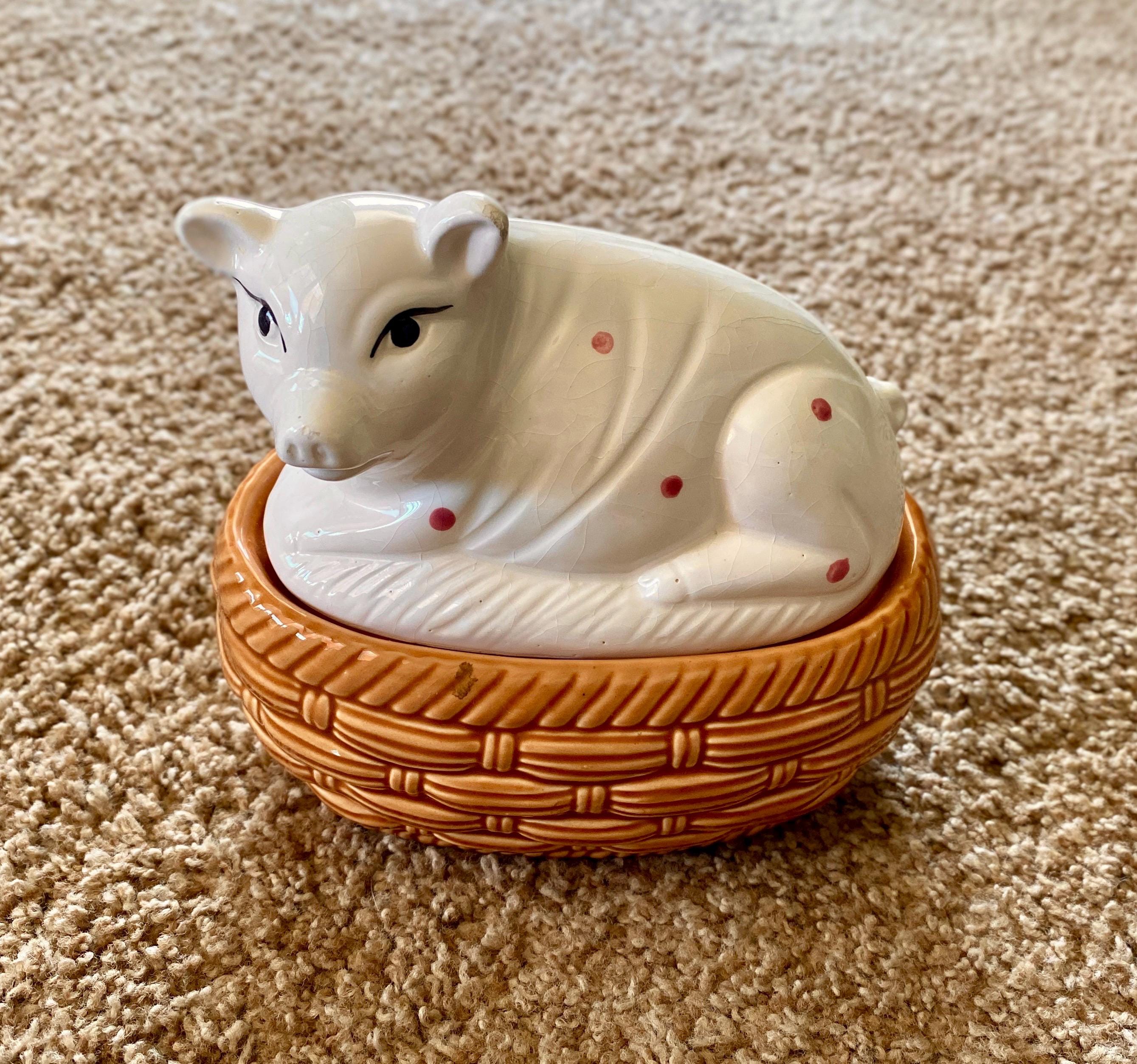 Vintage Pig on Nest Ceramic Candy Dish: Collectible Trinket