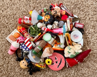Mystery Surprise Trinket Bundle of 10 - Vintage Minis & Knick-Knacks