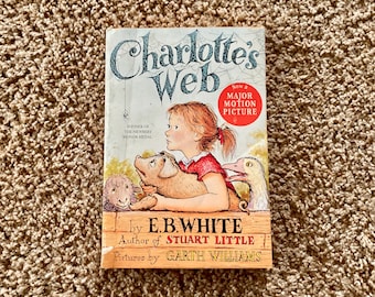 Vintage 1980 Charlotte's Web Paperback Book by E.B. White