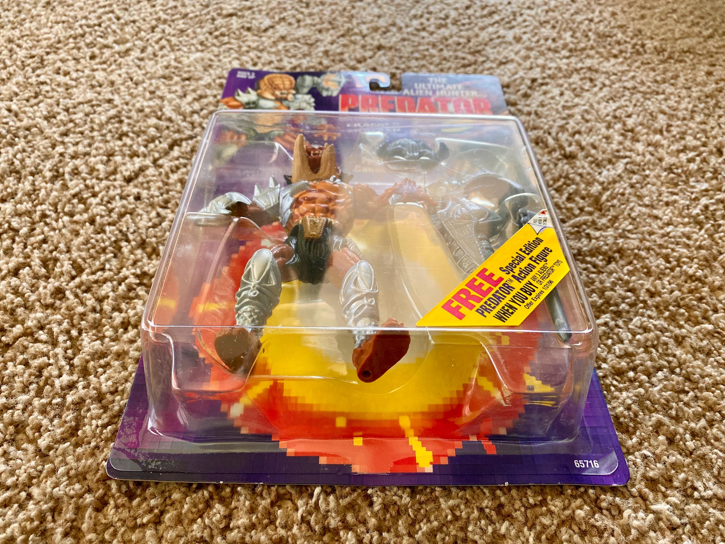 1993年製ヴィンテージ プレデター クラックタスク アクション