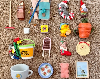 Adornos vintage, miniaturas para casas de muñecas, chucherías: ¡usted elige!