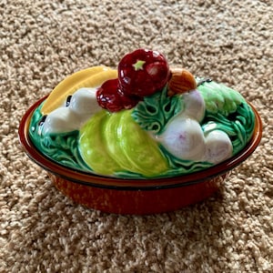 Vintage (1970s) Tastesetter Tureen by Sigma Ceramic Serving Dish with Lid | Unique Kitchenware | Vegetable Dishware & Decor [Pre-Owned]