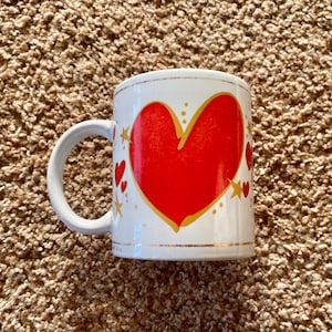 Vintage (1997) Valentine's Day Heart Ceramic Coffee Mug by J.I.I. from Duckwall-Alco Stores | Valentine's Day Gifts [Pre-Owned]
