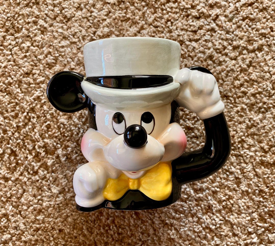 80s vintage Disneyland mag cup ディズニー 80s Vintage Disneyland Cup Mug Carousel Disney Mickey Donald