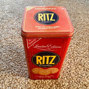 Vintage (1986) Limited Edition Nabisco Ritz Crackers 16oz. 10