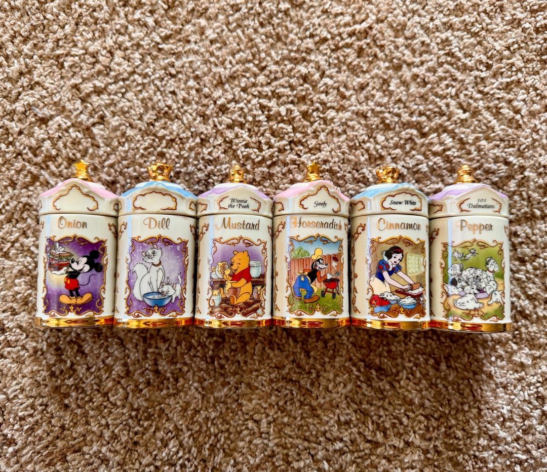 Rare Vintage 1995 Lenox Disney Porcelain Spice Jars - Pooh, Snow