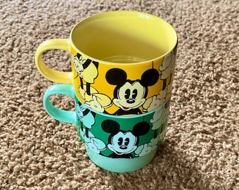Vintage 90s Disney Mickey Mouse Ceramic Stacking Mug Set (Pre-Owned)