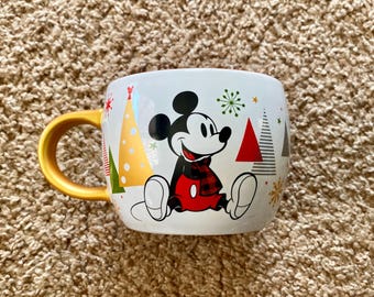 Disney Store Christmas Mickey & Minnie Mouse 14oz. Ceramic Coffee Mug | Holiday Christmas Mugs