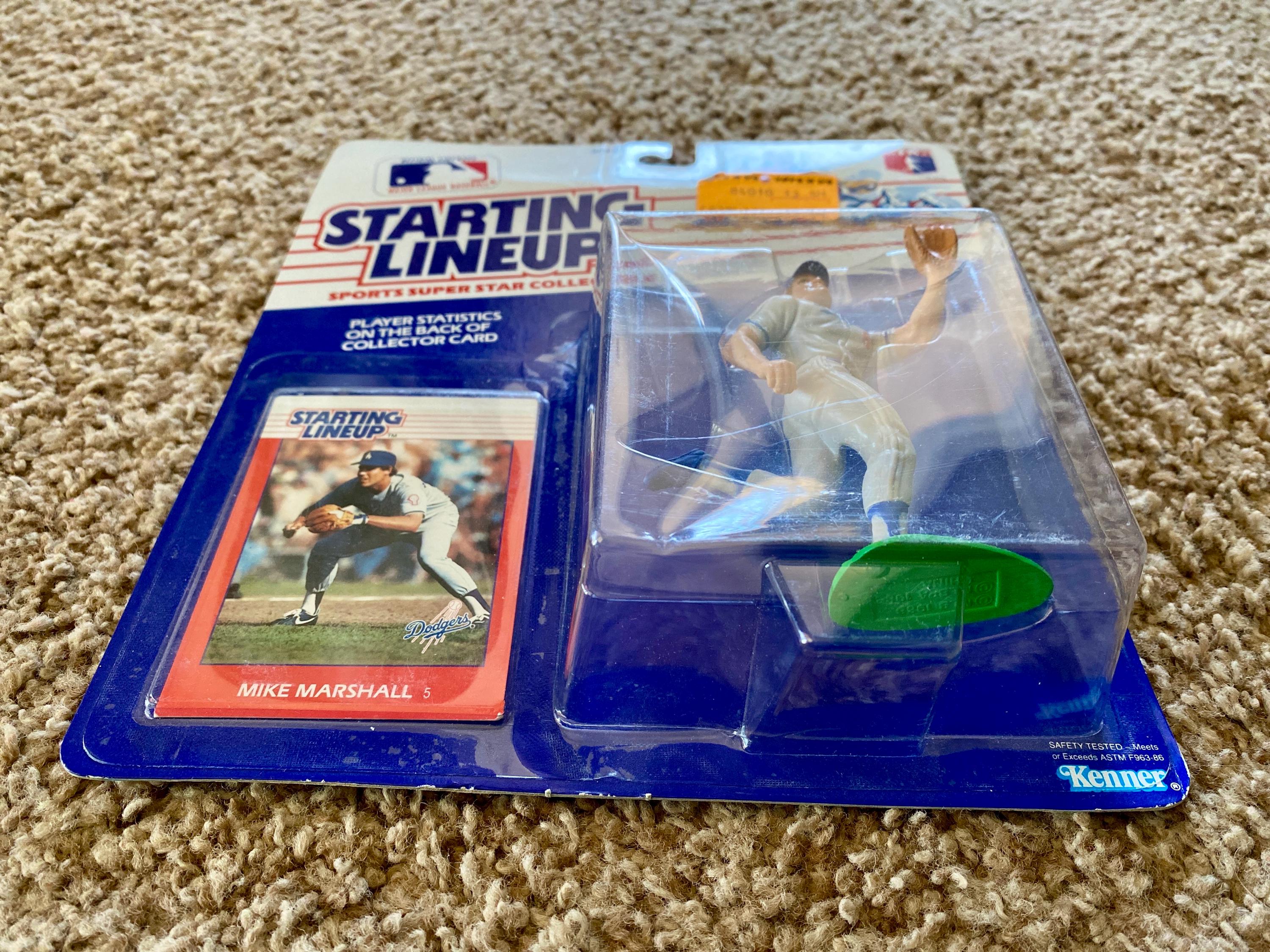 Vintage 1988 Mike Marshall LA Dodgers Starting Lineup Action