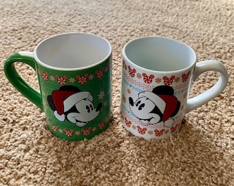 Juego de 2 tazas navideñas de cerámica de Mickey y Minnie de Disney