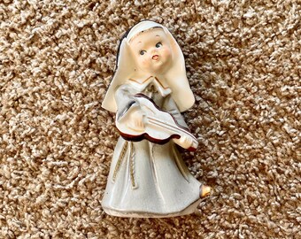 Muñeca de 25 cm de La Monja Living Dead Dolls. - The Conjuring 2
