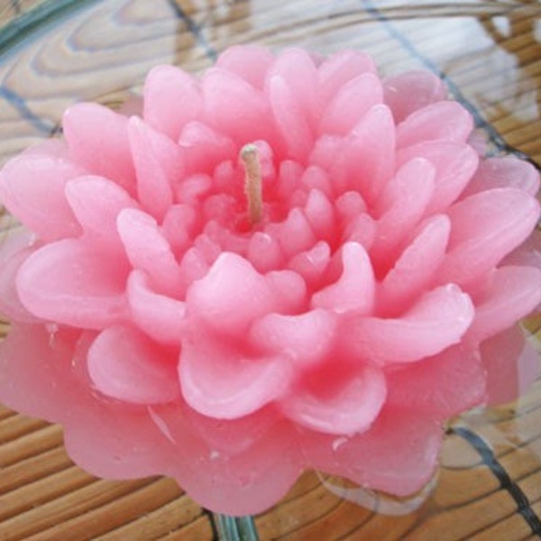 Dahlia Floating Candles (2)