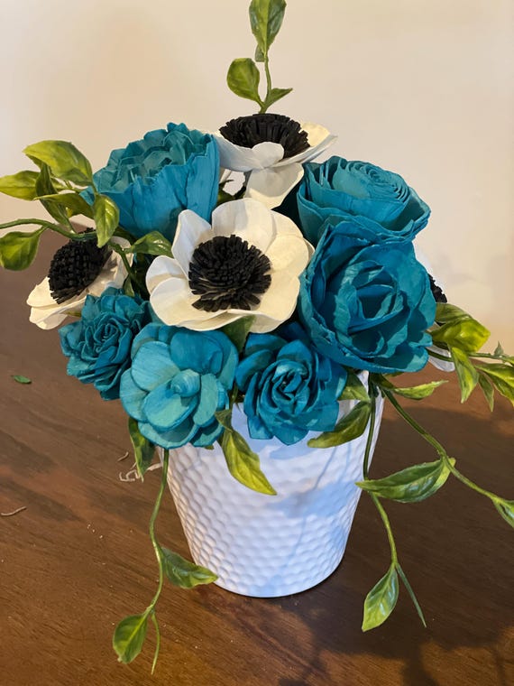 Vibrant Sola Wood hand painted flower arrangement