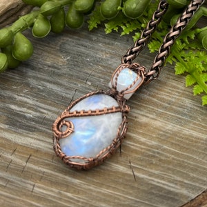 Genuine Rainbow Moonstone Necklace, Pendant, Copper, Wire Wrapped,Free USA Shipping, Gift, Artisan Jewelry Bild 4